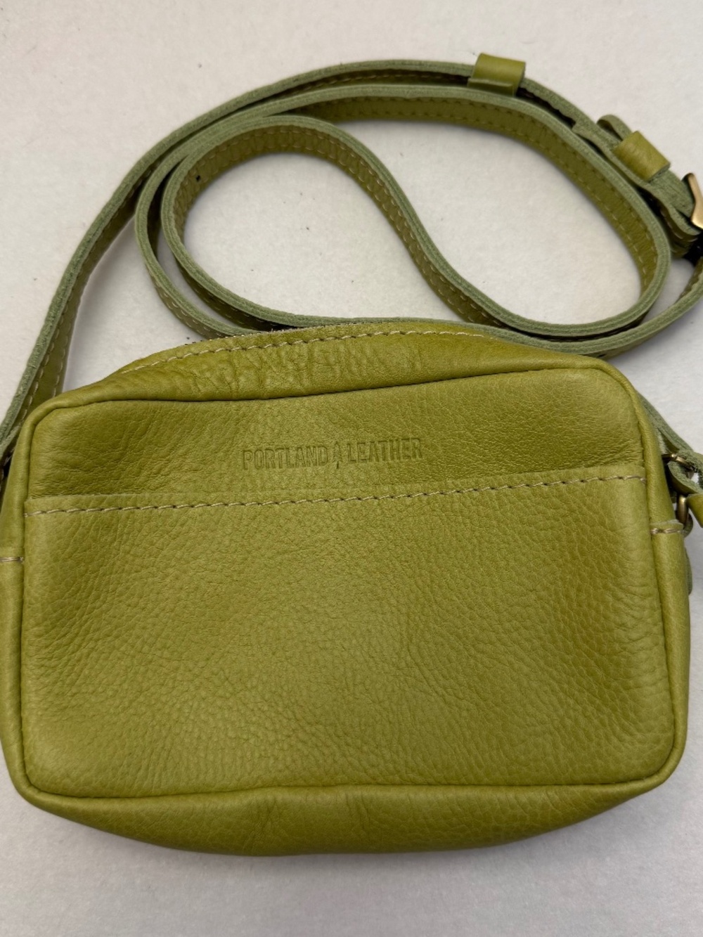 Portland Leather Goods PLG Small Camera Bag in Sugar Snap - Picture 7 of 13